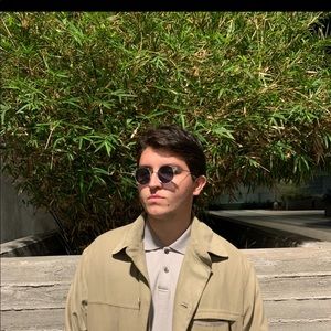 Meet your Posher, Charles